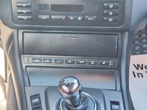 Used 2003 BMW M3 Convertible image 18