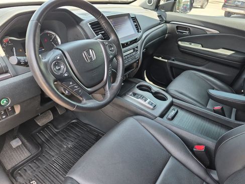 Used 2023 Honda Ridgeline RTL-E image 9