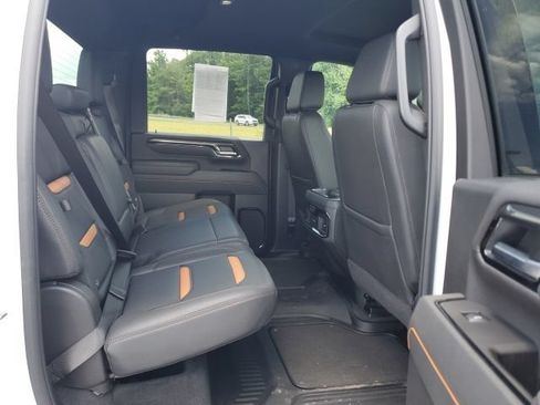 Used 2025 GMC Sierra 2500 AT4 AWD/4WD image 22