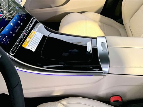 New 2026 Mercedes-Benz GLC 300 4MATIC image 10