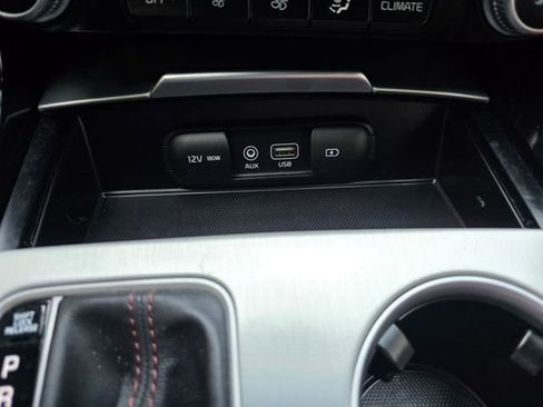 Used 2019 Kia Stinger GT image 17