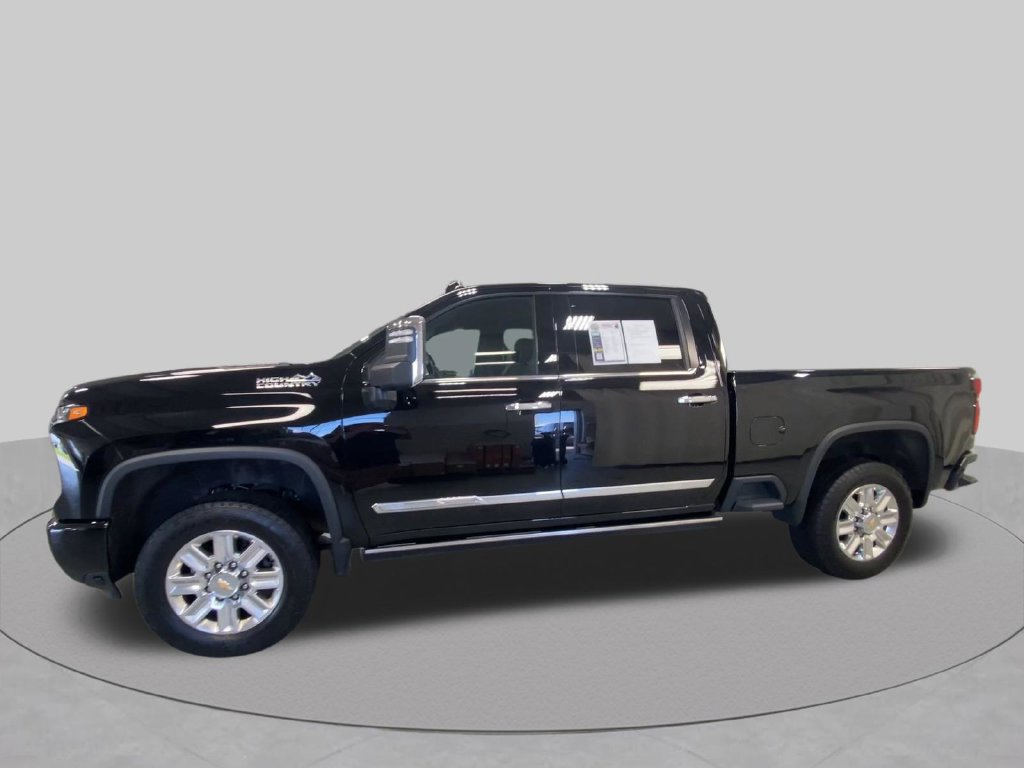 Used 2025 Chevrolet Silverado 3500 High Country AWD/4WD image 6