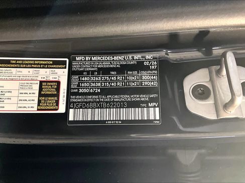 New 2026 Mercedes-Benz GLE 53 AMG 4MATIC Coupe image 12