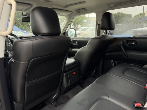 Used 2020 Nissan Armada SL w/ Premium Package image 14