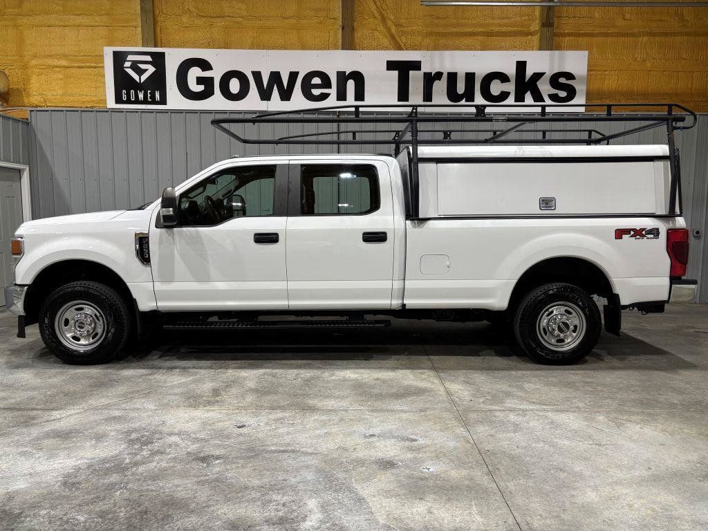 Used 2022 Ford F250 XL w/ Power Equipment Group AWD/4WD image 2