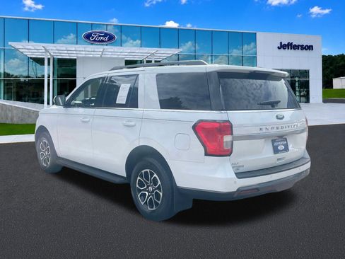 Used 2022 Ford Expedition XLT RWD image 5