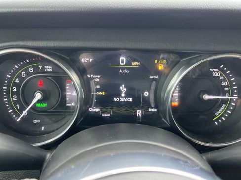 Used 2023 Jeep Wrangler Unlimited Sahara AWD/4WD image 35