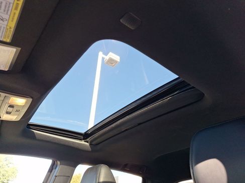 Used 2020 Toyota Tacoma TRD Sport image 31