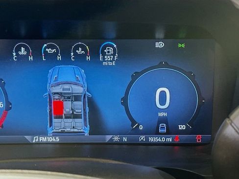 Used 2025 Ford F150 XLT w/ Equipment Group 301A Standard image 14