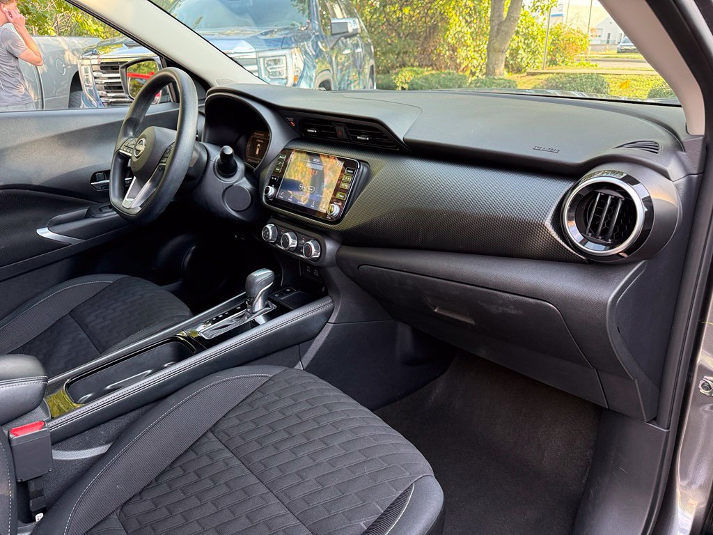 Used 2023 Nissan Kicks SV FWD image 38