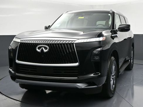 New 2026 INFINITI QX80 Pure image 3
