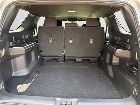 New 2026 Toyota 4Runner SR5 RWD image 22