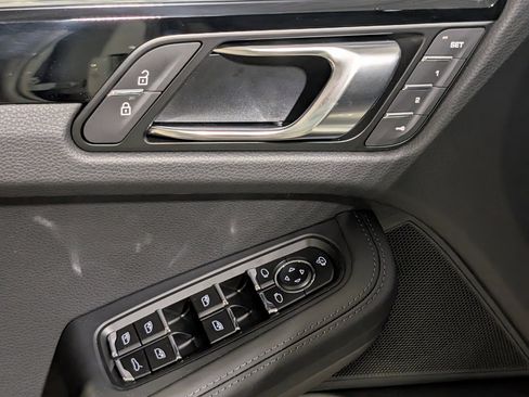 New 2026 Porsche Macan S image 20