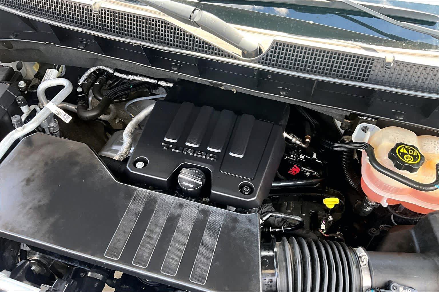 Used 2021 Chevrolet Silverado 1500 LT RWD image 33