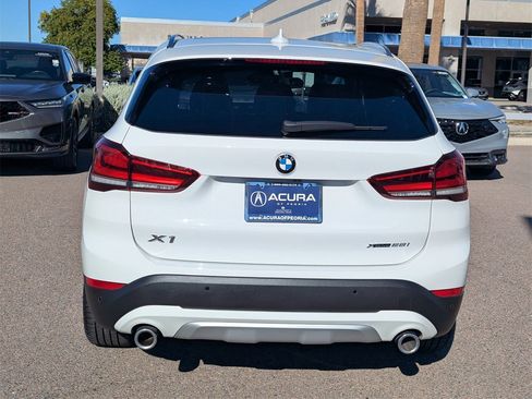 Used 2022 BMW X1 xDrive28i w/ Premium Package image 5