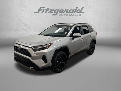 Used 2022 Toyota RAV4 SE w/ Convenience Package