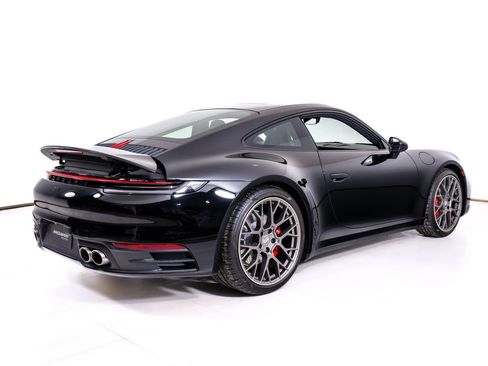 Used 2024 Porsche 911 Carrera S RWD image 6