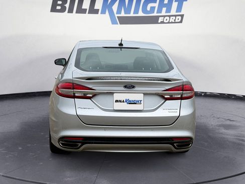 Used 2017 Ford Fusion Titanium FWD image 4