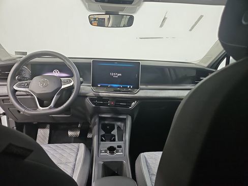 New 2026 Volkswagen Tiguan S AWD/4WD image 12