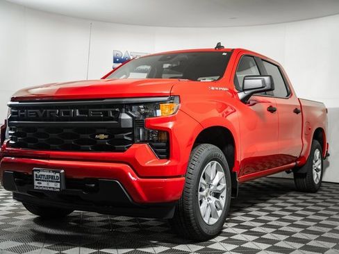 New 2026 Chevrolet Silverado 1500 Custom image 3