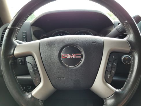 Used 2013 GMC Sierra 3500 SLE w/ SLE Preferred Package AWD/4WD image 13