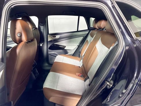 Certified 2023 Volkswagen ID.4 Pro image 20