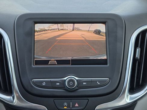 Used 2024 Chevrolet Equinox LS w/ LS Convenience Package image 15