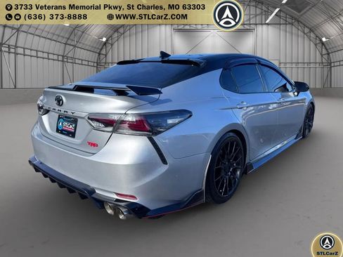 Used 2020 Toyota Camry TRD image 3