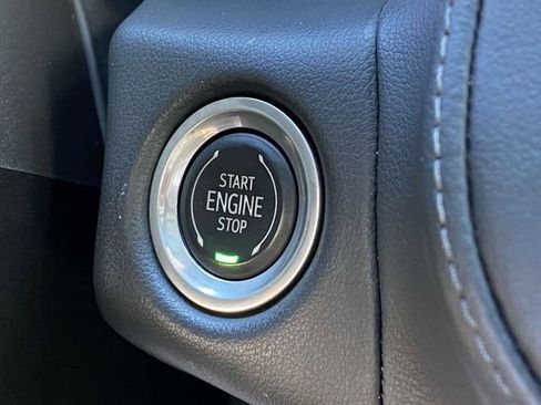 Used 2022 Chevrolet Tahoe LT w/ Luxury Package image 33