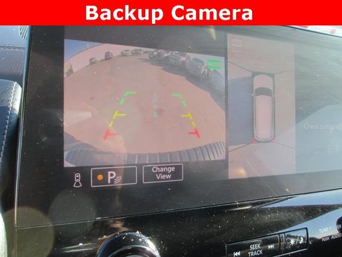 Used 2022 Nissan Armada Platinum w/ Captain's Chairs Package image 16