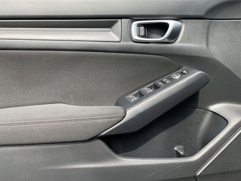 Used 2023 Honda Civic LX image 14