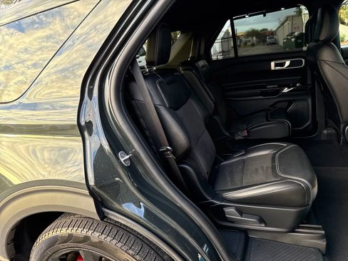 Certified 2022 Ford Explorer ST w/ ST Street Pack image 26