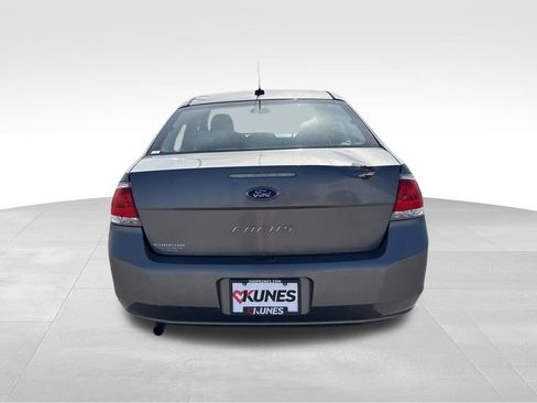 Used 2011 Ford Focus S FWD image 8