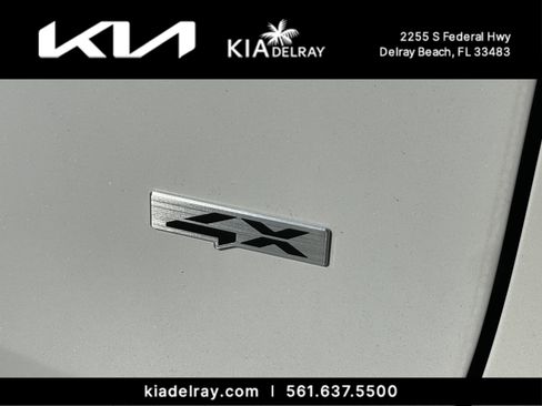 New 2025 Kia Seltos S image 9