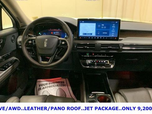 Used 2025 Lincoln Corsair Reserve w/ Equipment Group 202A image 26