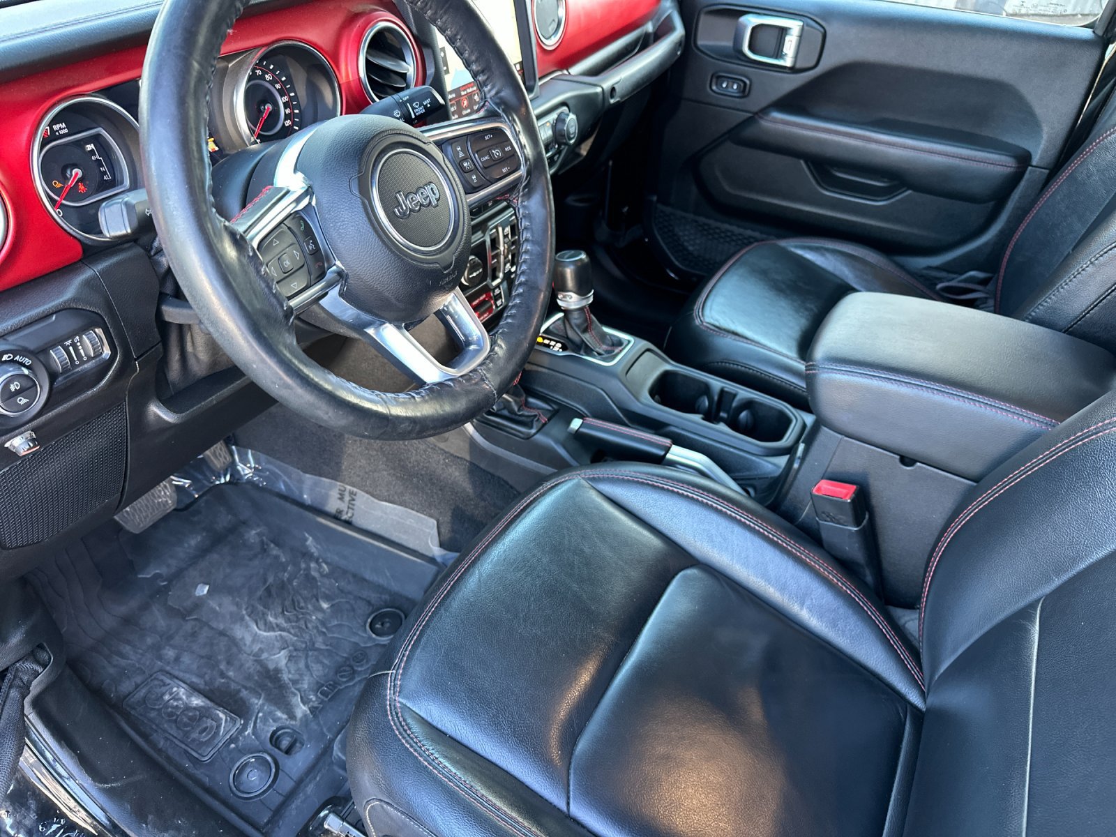 Used 2020 Jeep Gladiator Rubicon AWD/4WD image 9