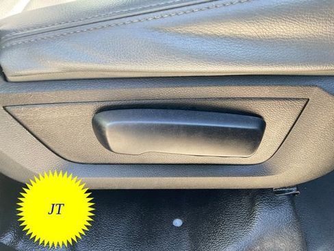 Used 2017 RAM 1500 Tradesman image 15