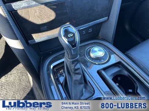 Used 2024 INFINITI QX80 Luxe image 19