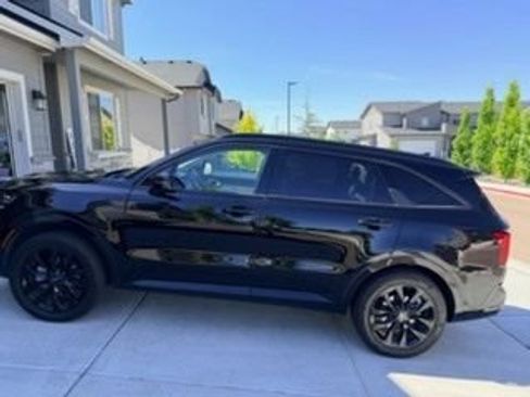Used 2023 Kia Sorento SX AWD/4WD image 5