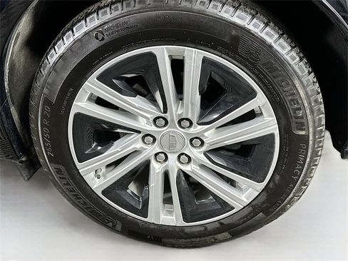 Used 2024 Cadillac Lyriq Tech image 32