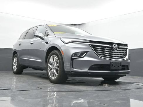 Used 2023 Buick Enclave Premium w/ Experience Buick Package FWD image 25