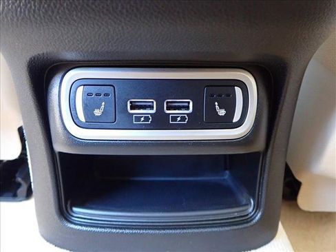 Used 2019 Alfa Romeo Stelvio Ti Lusso w/ Quick Order Package 22X Lusso image 11