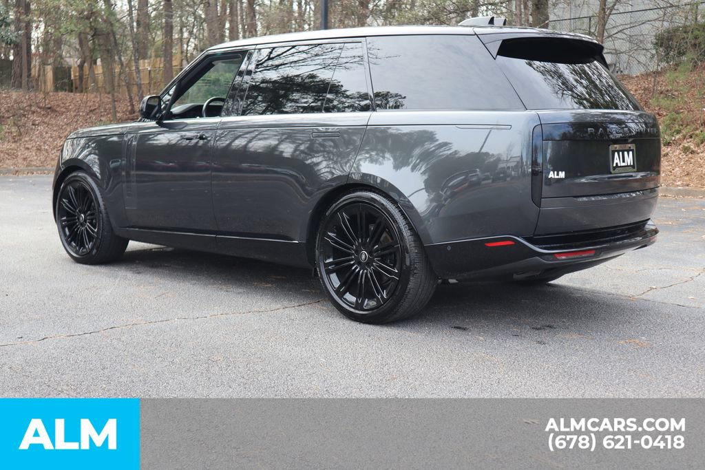 Used 2025 Land Rover Range Rover Long Wheelbase SE AWD/4WD image 8