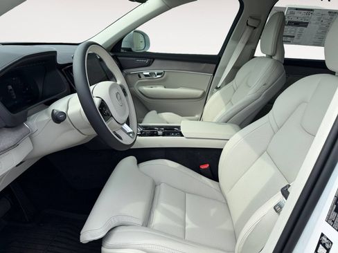 New 2026 Volvo XC90 B6 Ultra w/ Protection Package AWD/4WD image 9