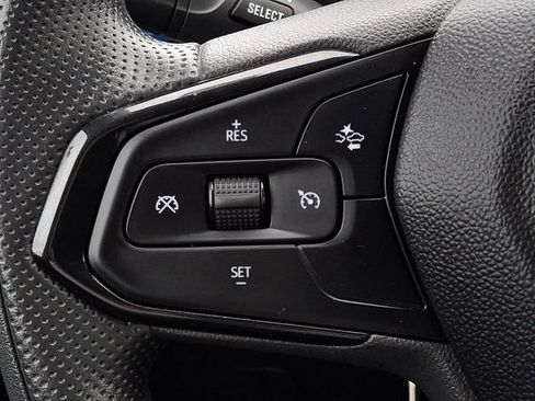 Used 2024 Chevrolet Trax LS w/ LS Convenience Package FWD image 22