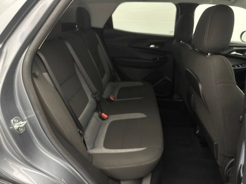 Used 2022 Chevrolet TrailBlazer LT w/ Convenience Package FWD image 39