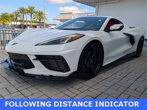 Used 2025 Chevrolet Corvette Stingray Coupe w/ 1LT image 3