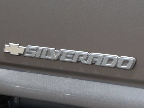 Used 2006 Chevrolet Silverado 3500 LT w/ Heavy-Duty Power Package RWD image 47