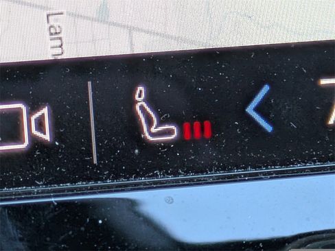 Certified 2025 Volvo XC60 T8 Core w/ Protection Package Premier image 26