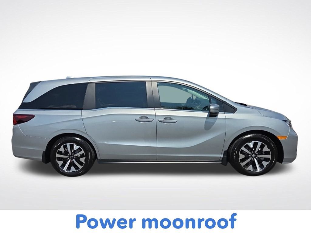 Used 2026 Honda Odyssey EX-L image 2